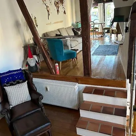 Semesterbostad Gemuetliches Scheunenfachwerkhaus Nahe Frankfurt Mit Glasfaser Und Klima *