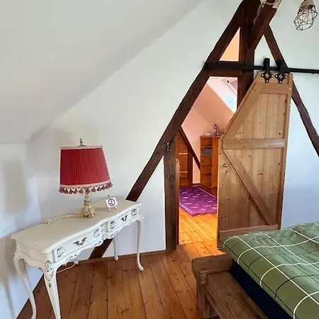 Semesterbostad Gemuetliches Scheunenfachwerkhaus Nahe Frankfurt Mit Glasfaser Und Klima