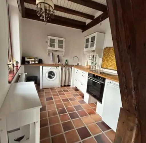 Gemuetliches Scheunenfachwerkhaus Nahe Frankfurt Mit Glasfaser Und Klima Casa de Férias Bad Soden am Taunus